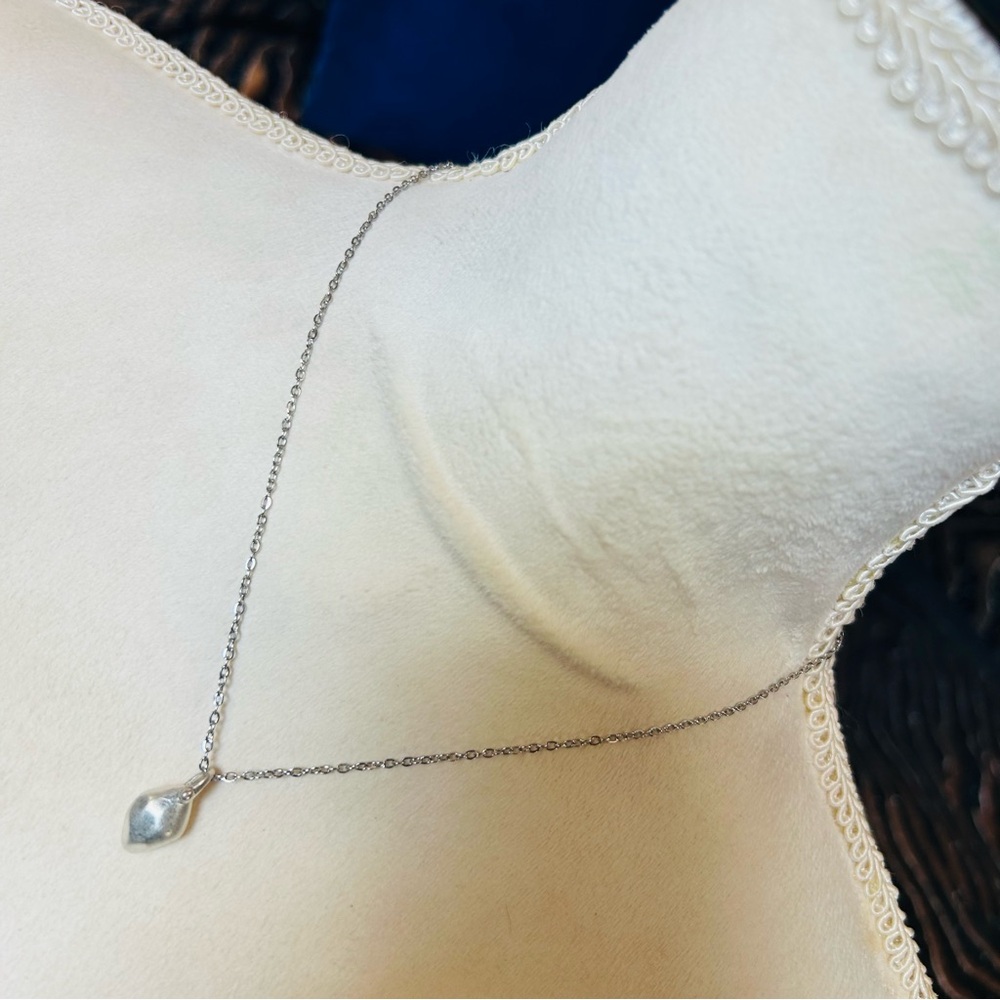 Handcrafted vintage Fossil pendant on chain necklace